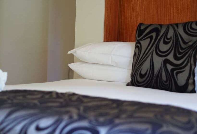 Linaker Art Deco Motel