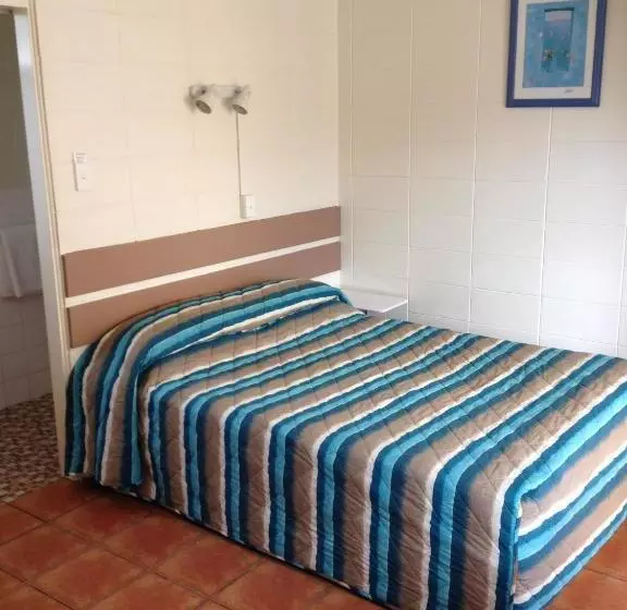 Sunburst Motel