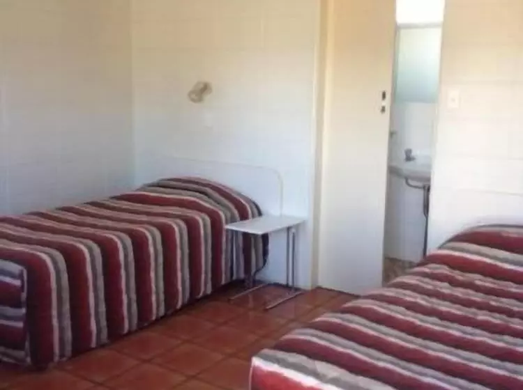 Sunburst Motel