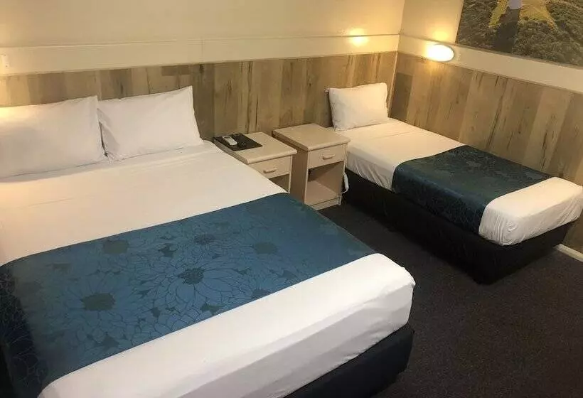 Wattle Tree Motel