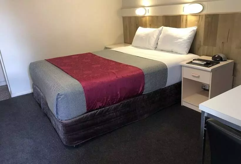 Wattle Tree Motel