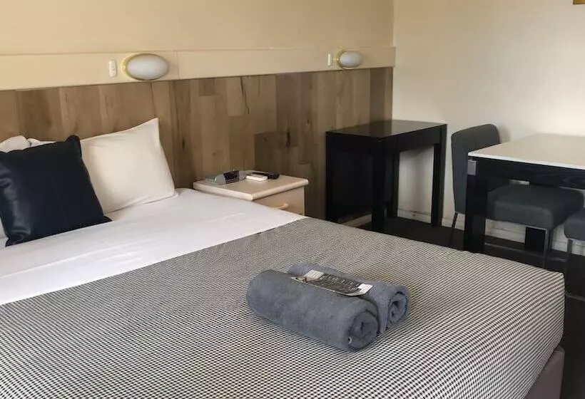 Wattle Tree Motel