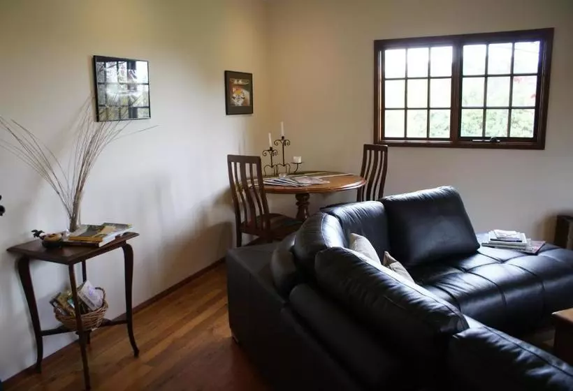 Yallambee B&b