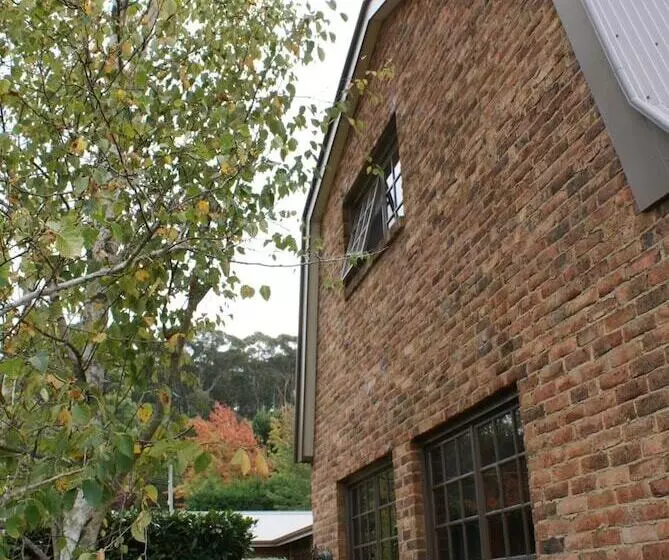 Yallambee B&b
