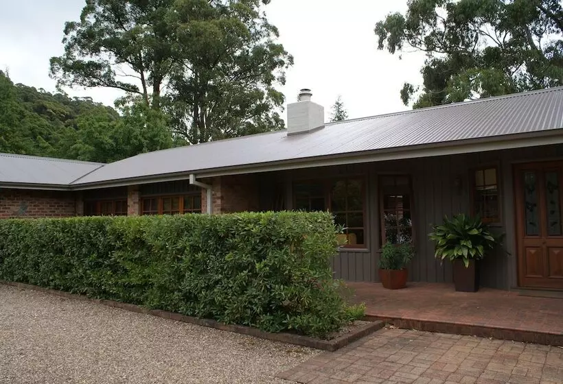 Yallambee B&b