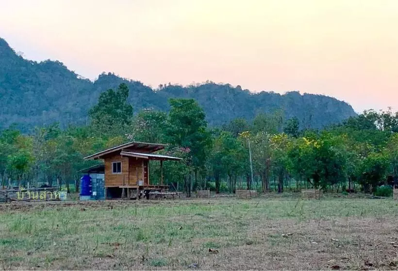 ホテル Baansahree Farmstay