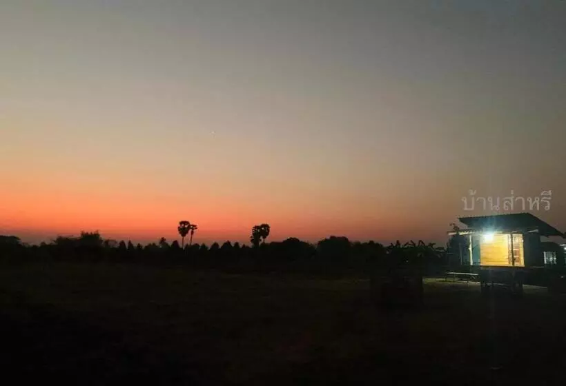 ホテル Baansahree Farmstay