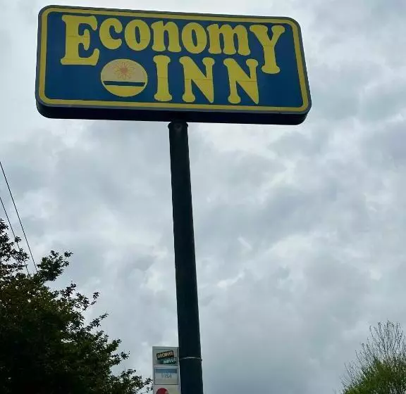 Hotelli Economy Inn