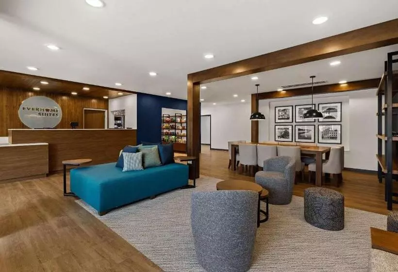 Hotelli Everhome Suites Huntsville   Research Park