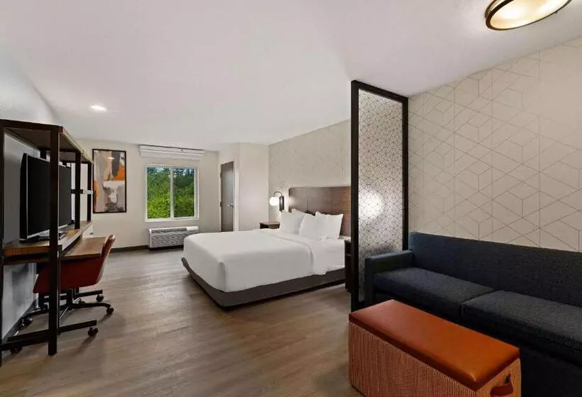 Hotelli Everhome Suites Huntsville   Research Park