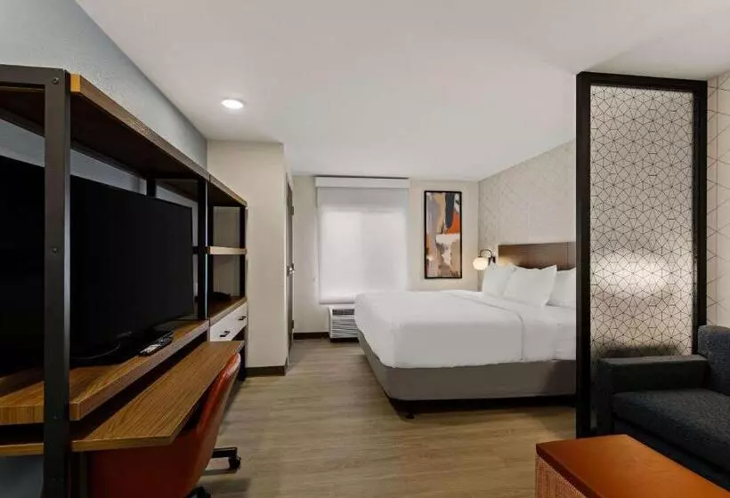 Hotelli Everhome Suites Huntsville   Research Park