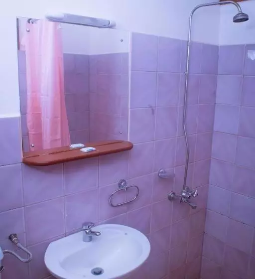 هتل Stc.safari Lodge