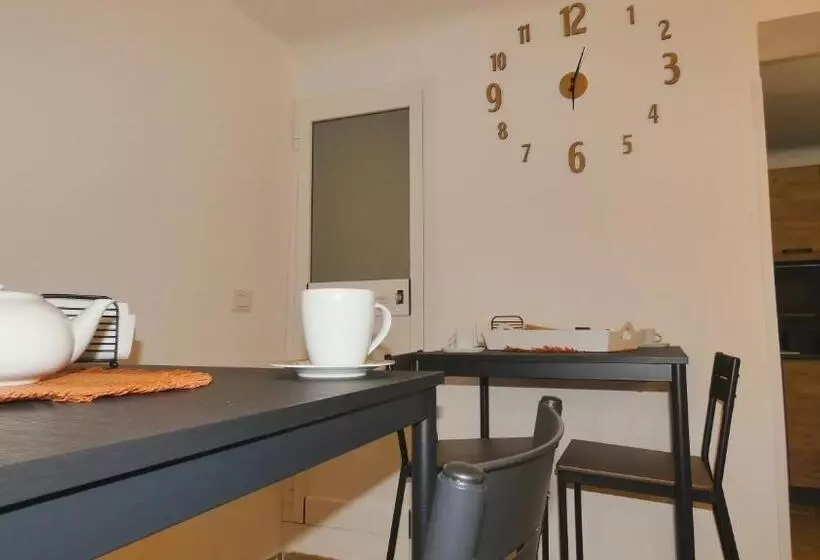 ベッドアンドブレックファースト Carlito S Way 234