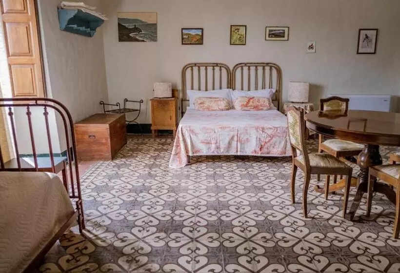 تختخواب و صبحانه L Uva E Il Vento Convivial Farmhouse