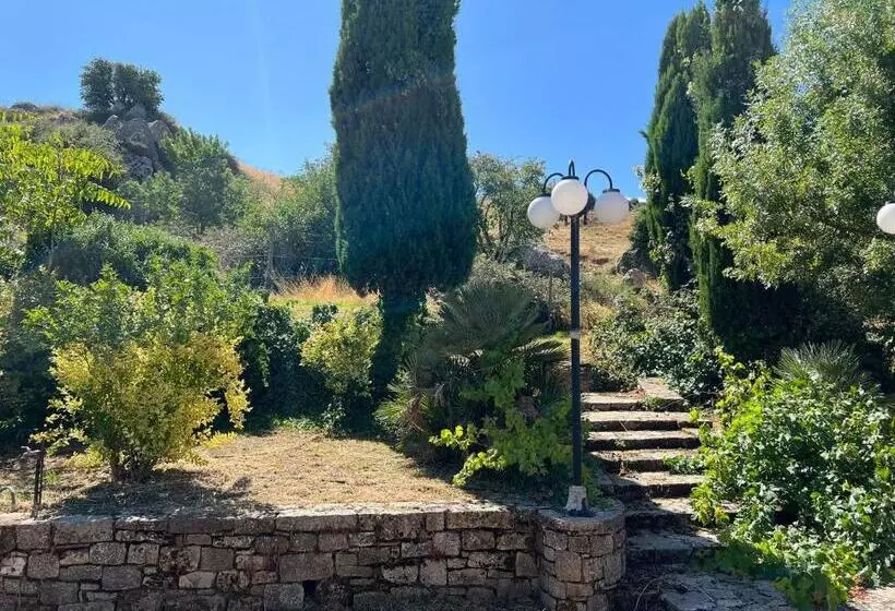 هتل Agriturismo Tenuta Castagna