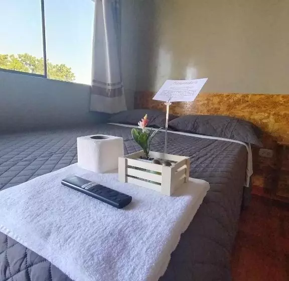 Hotelli Intihuatana Hospedaje Restaurant Campestre