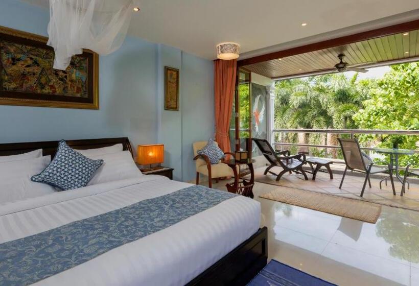 فندق Talay Naiharn