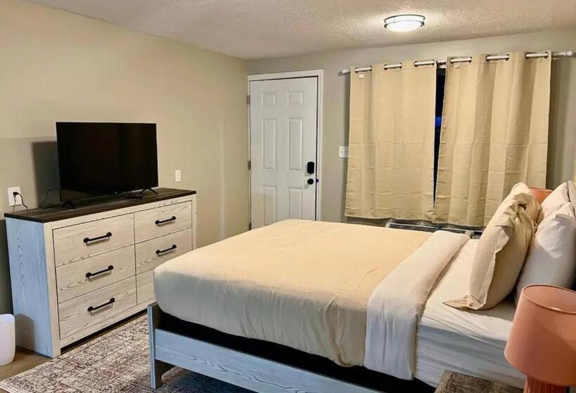 モーテル Wildflower Room At The Trailblazer Unit 13