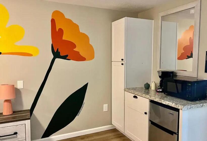 モーテル Wildflower Room At The Trailblazer Unit 13