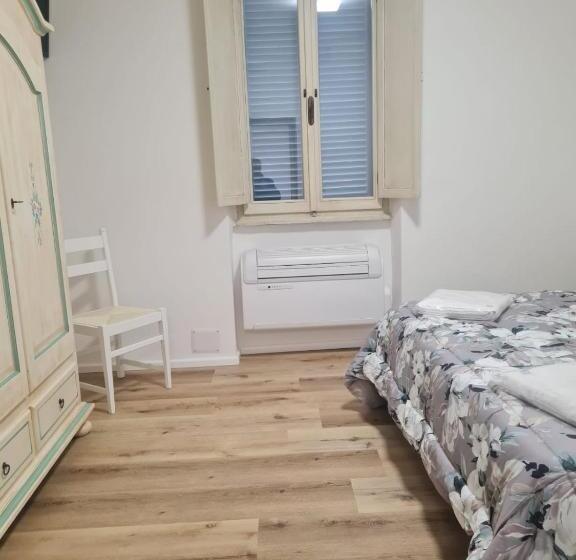 پانسیون Affitta Camere Mazzatinti