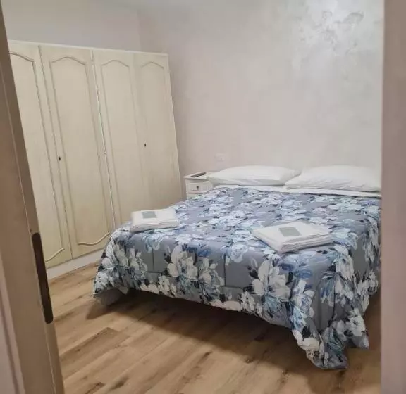 پانسیون Affitta Camere Mazzatinti