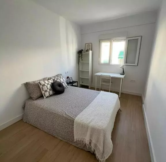 پانسیون Urban Coliving Alicante