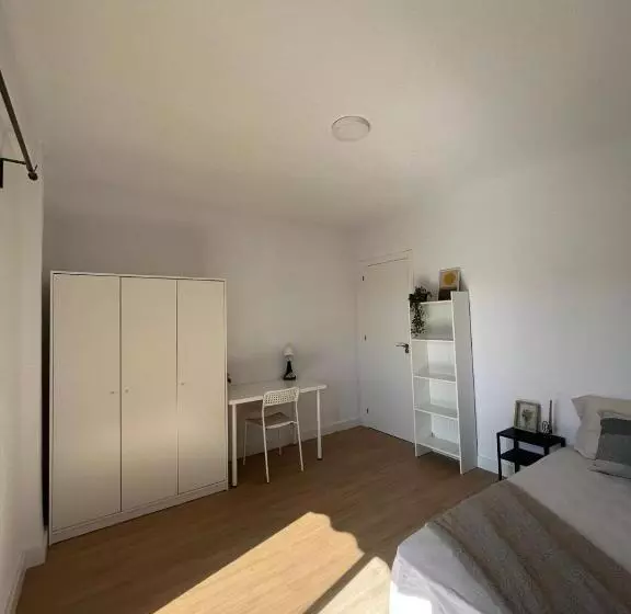 پانسیون Urban Coliving Alicante