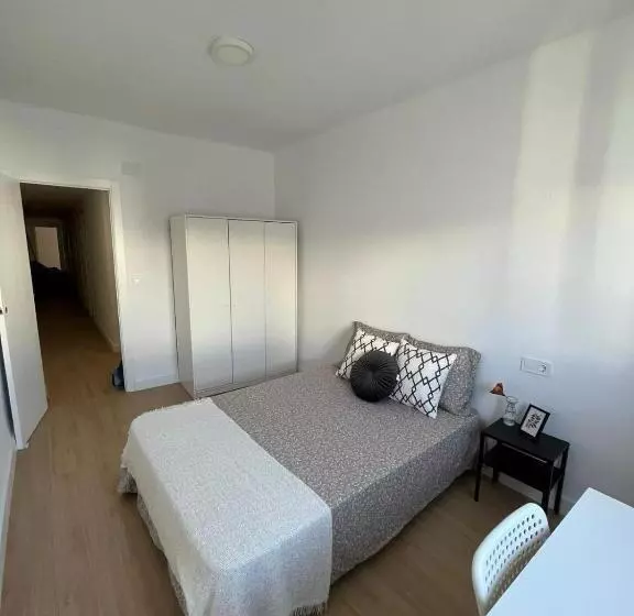 پانسیون Urban Coliving Alicante