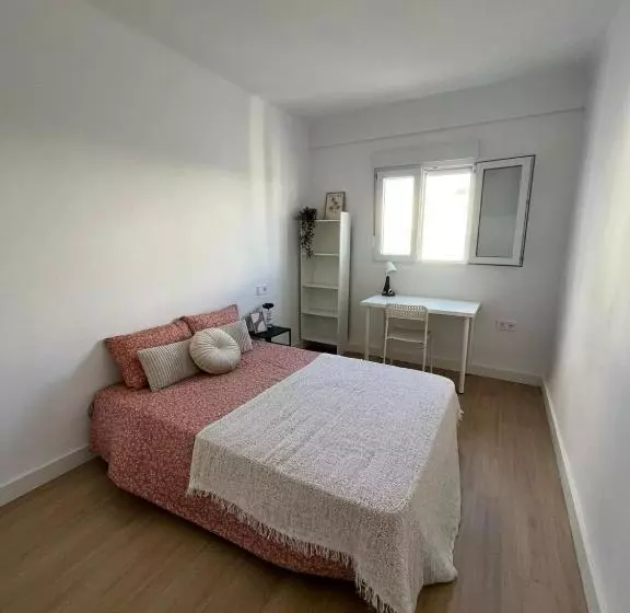 پانسیون Urban Coliving Alicante