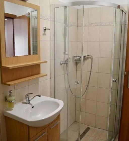 Majatalo Penzion Carlos