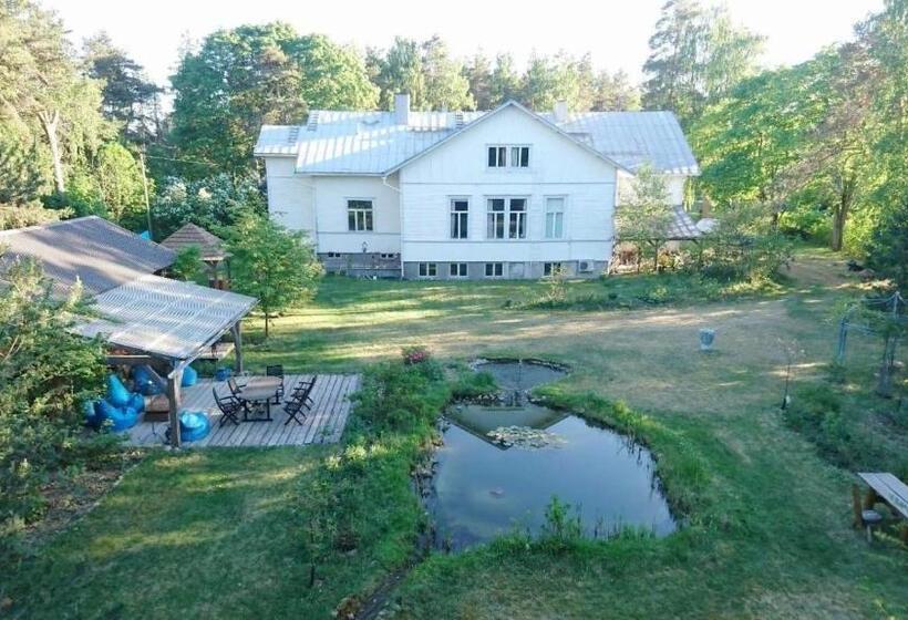פנסיון Villa Loimu