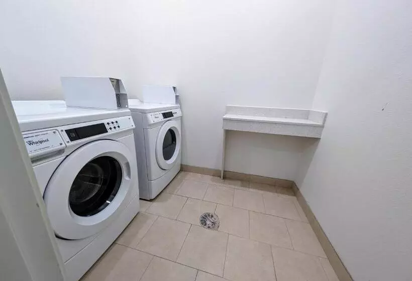 Texas Bungalows Hotel And Hotel Que At I35 Austin Pflugerville