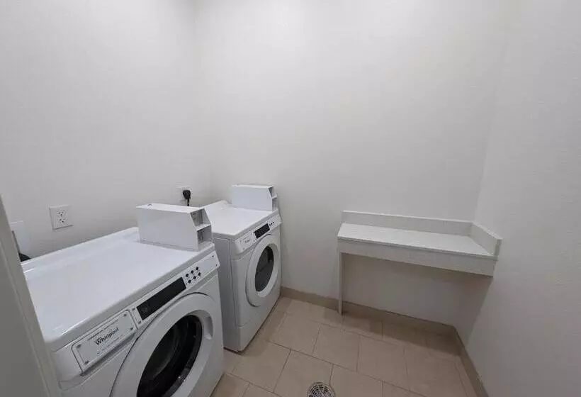 Texas Bungalows Hotel And Hotel Que At I35 Austin Pflugerville