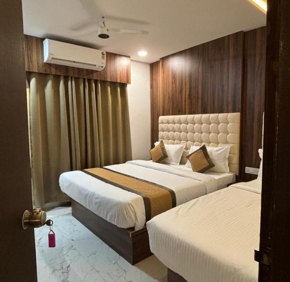 Airport Hotel Relax Inn