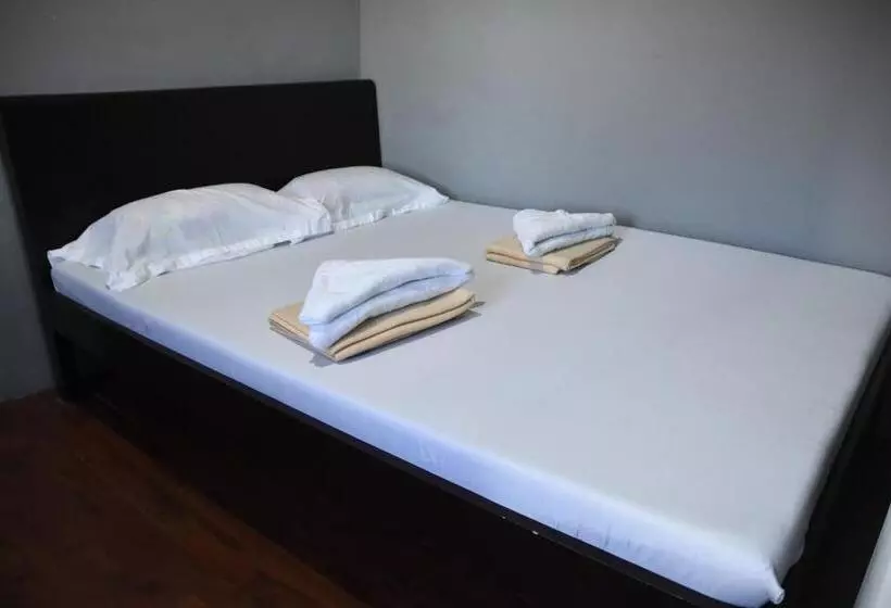 ユースホステル Bethany Suites