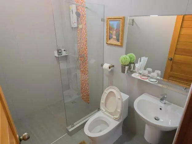 Hotelli โมเมนต์ แอ๊ท ริมโขง