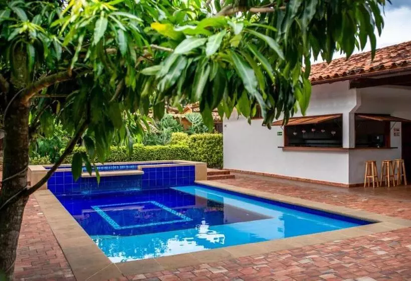 ホテル Masaya Achiotte   Family Room   Colombia