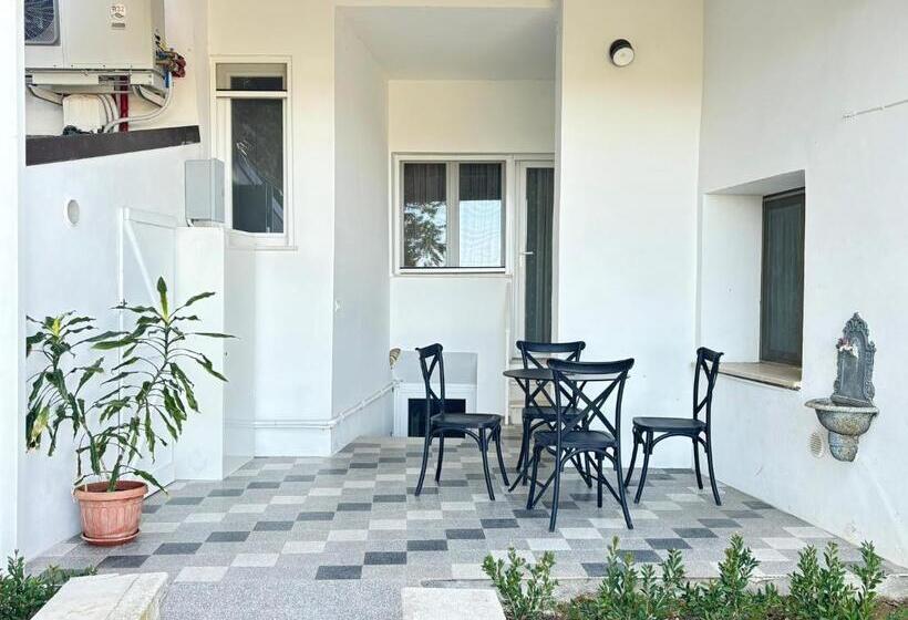 פנסיון La Dimora Di Vienna