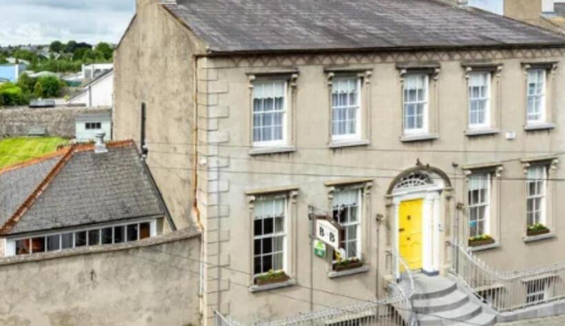 Bed and Breakfast Ashmore House