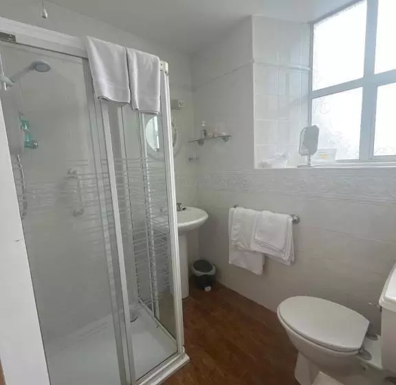 Aamiaismajoitus (B&B) Ashmore House