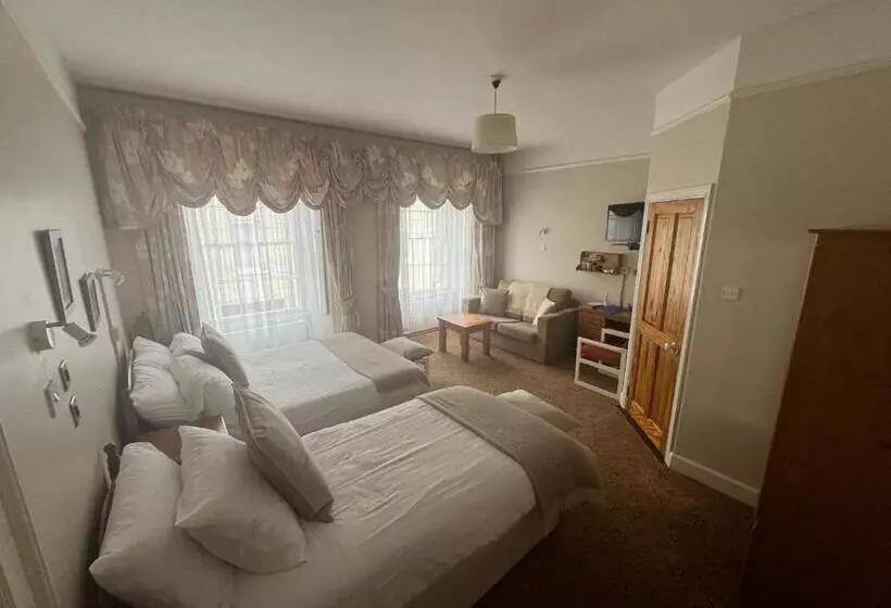 Aamiaismajoitus (B&B) Ashmore House