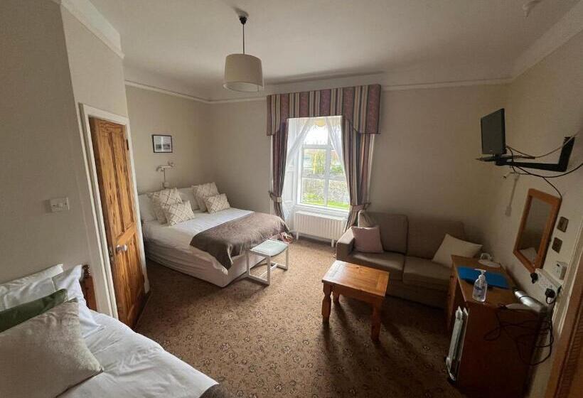 Bed and Breakfast Ashmore House