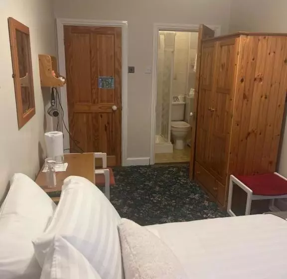 Aamiaismajoitus (B&B) Ashmore House