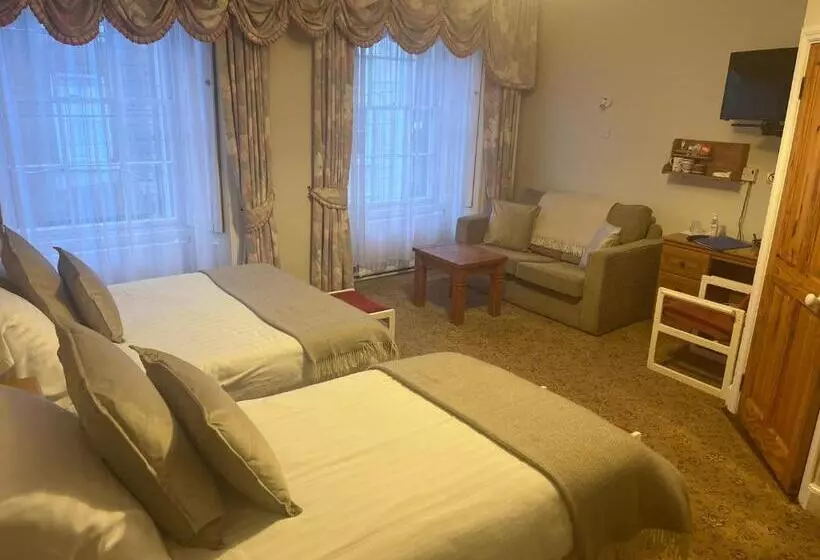 Aamiaismajoitus (B&B) Ashmore House