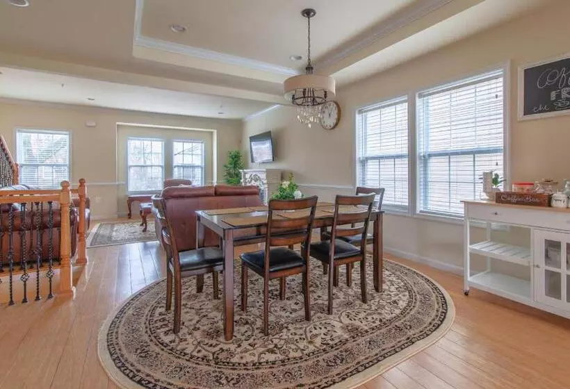 Aamiaismajoitus (B&B) Luxury & Jolly Hearted Private Room In Dc