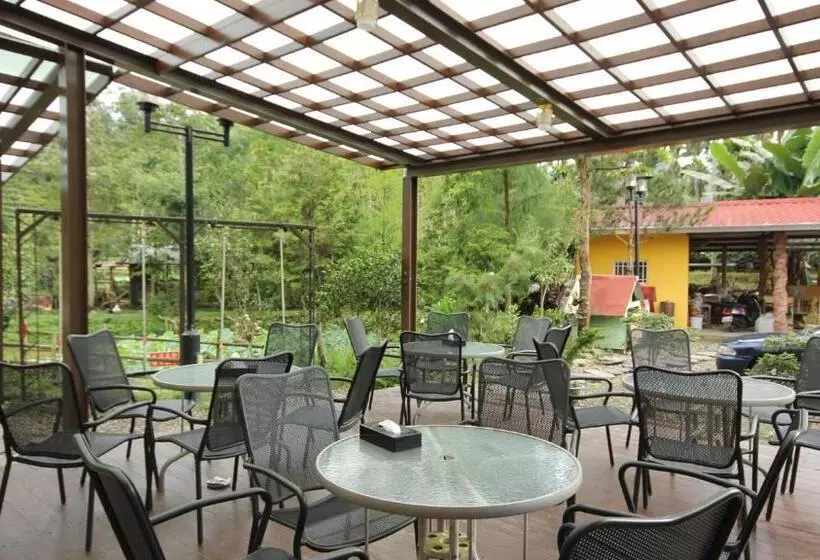 Chin Pin Lo B&b
