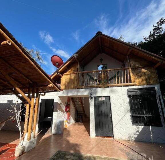 בית מלון כפרי Cabañas Monteleón Paicol Huila