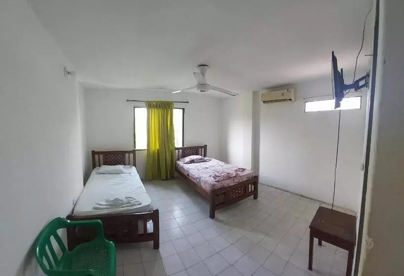 ホテル Unico City