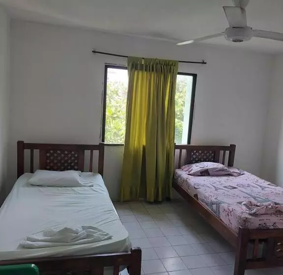 ホテル Unico City