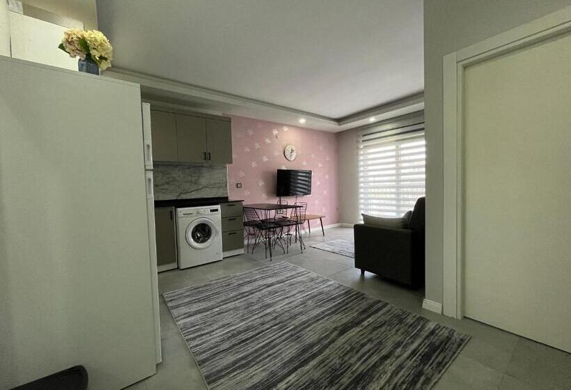 Lara Art Apart Otel D.6